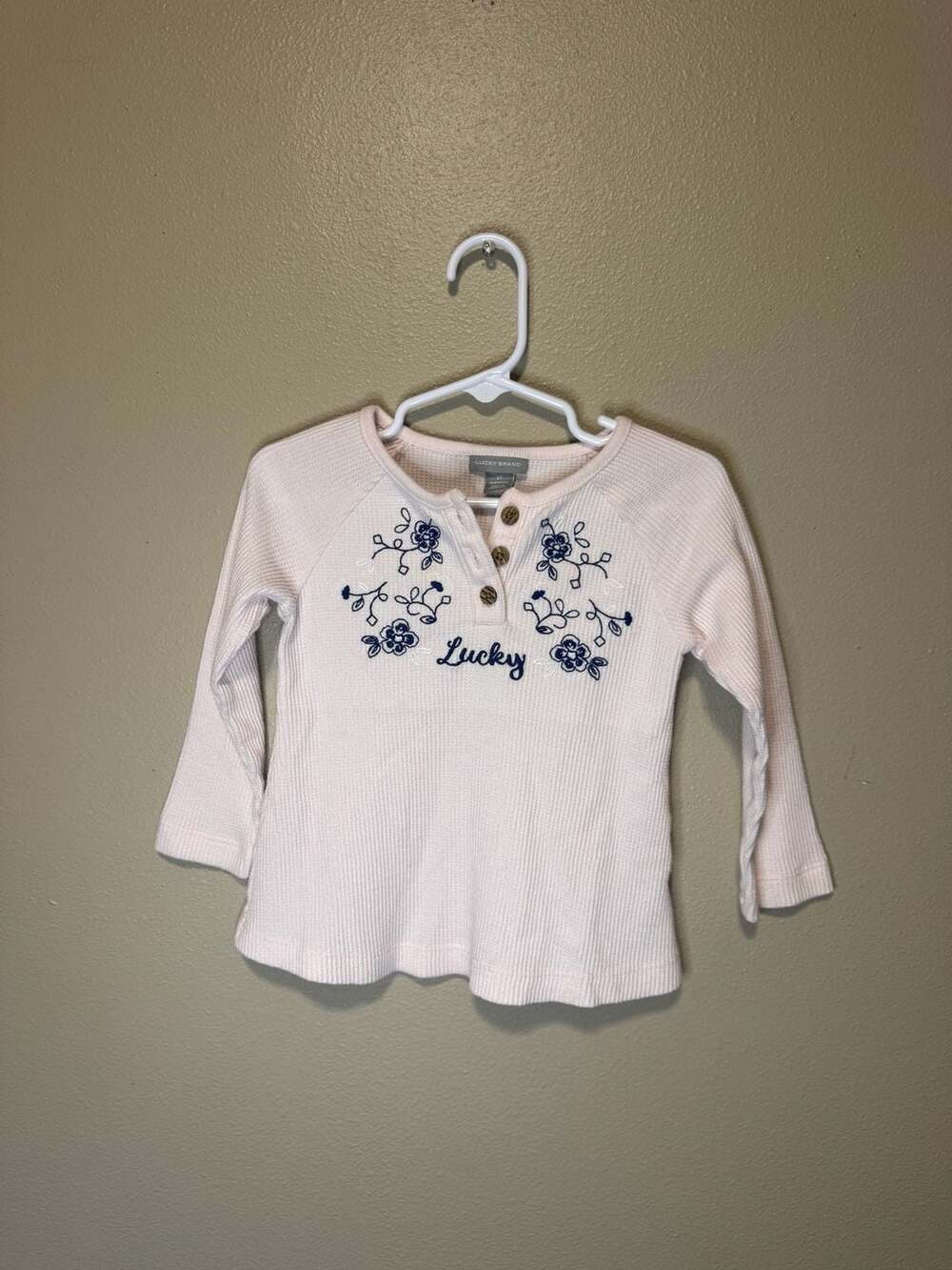 Lucky Brand Girls Long Sleeve Waffle Henley Top Size 2T Pink Floral Embroidered